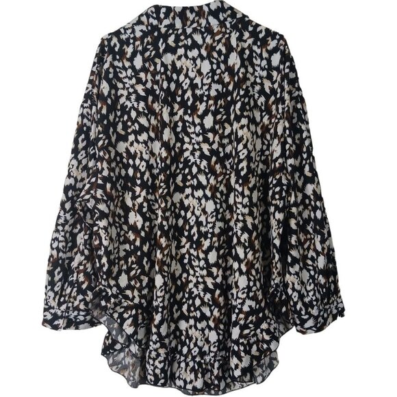 Shein Curve Womans Button Front Shirt Long Sleeve Ruffled Hem Size 3XL Black - Picture 2 of 7